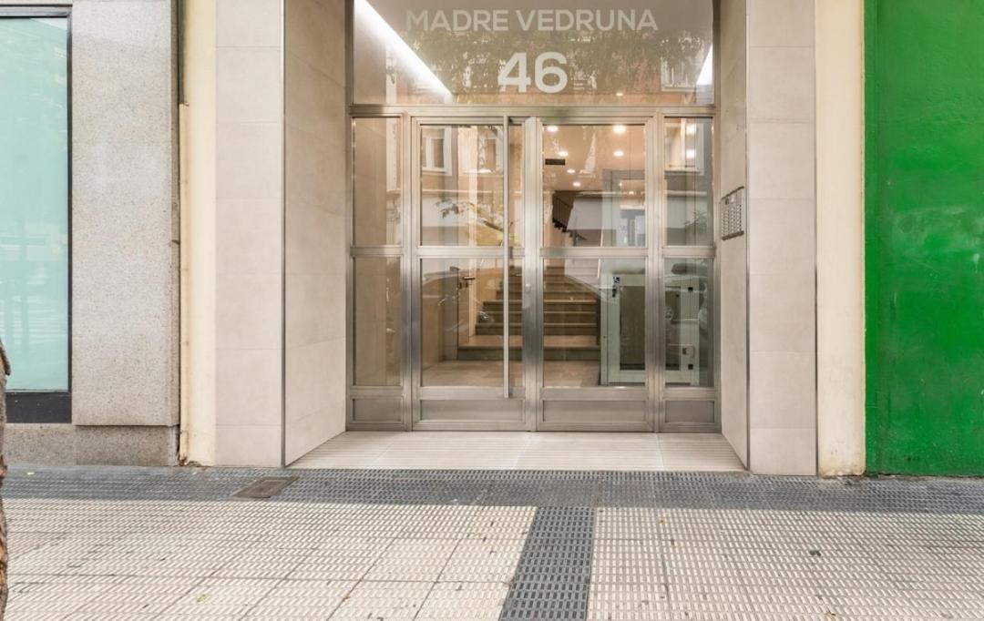 Urban Vedruna Zaragoza Exterior foto